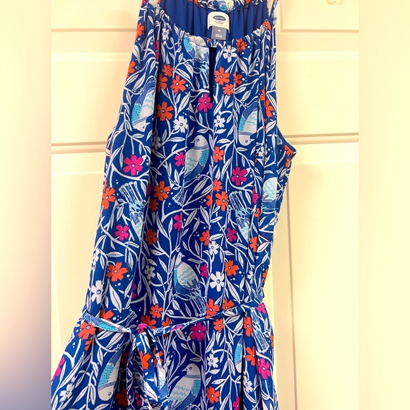 Old Navy blue/bird design maxi-dress size medium - Picture 3 of 7
